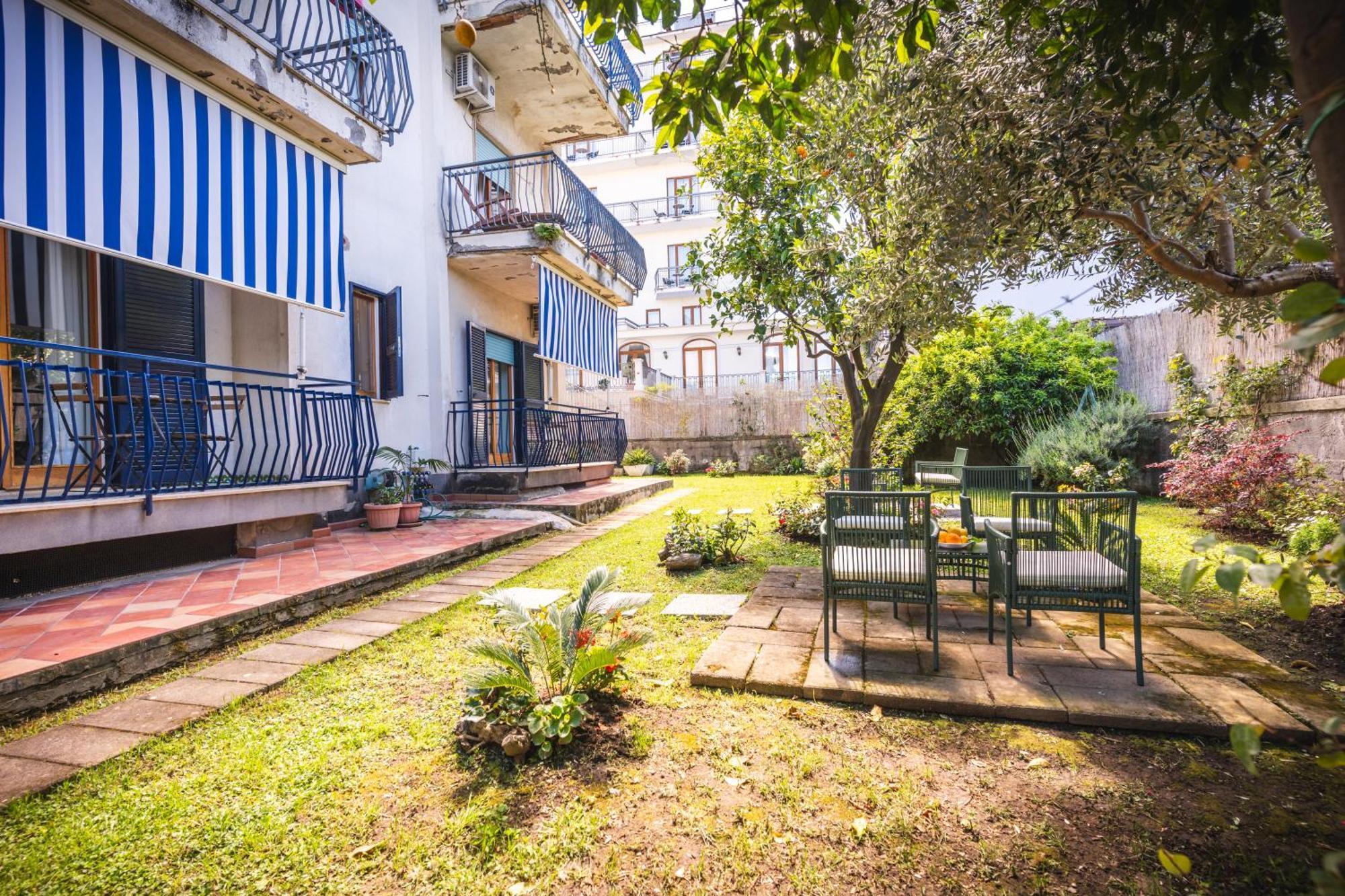 Sorrento Hidden Garden & Rooms エクステリア 写真